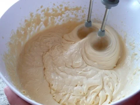 Rezept: Rhabarbermuffins Bild Nr. 3 Rhabarbermuffins - Rezept - Bild Nr. 3