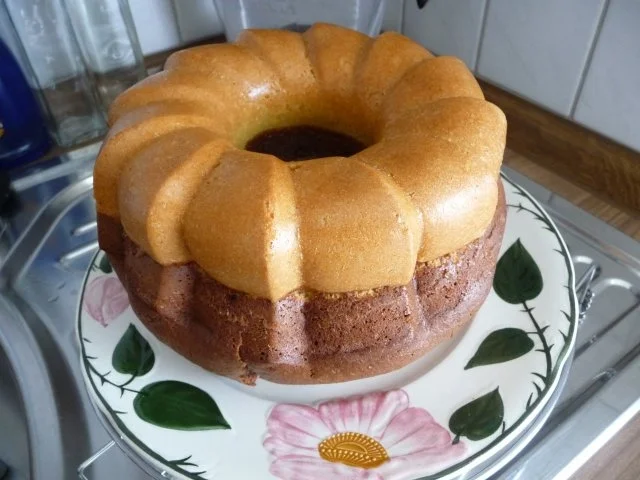 Kuchen :  Eierlikör - Gugelhupf - Rezept