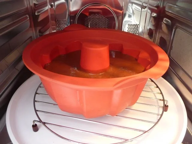 Kuchen :  Eierlikör - Gugelhupf - Rezept - Bild Nr. 4