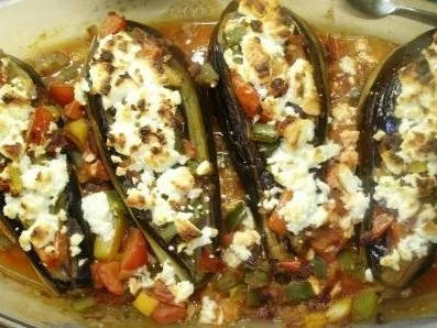 Rezept: Gefüllte Aubergine Gefüllte Aubergine - Rezept