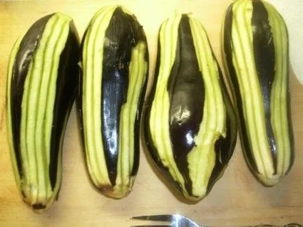 Rezept: Gefüllte Aubergine Bild Nr. 2 Gefüllte Aubergine - Rezept - Bild Nr. 2