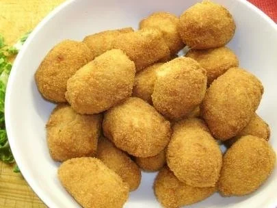 Kartoffelkroketten aus übrig gebliebenem Kartoffelpüree - Rezept