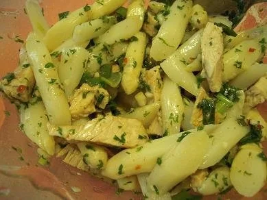 Rezept: Spargel-Geflügelsalat mit Vinaigrette Bild Nr. 6 Spargel-Geflügelsalat mit Vinaigrette - Rezept - Bild Nr. 6