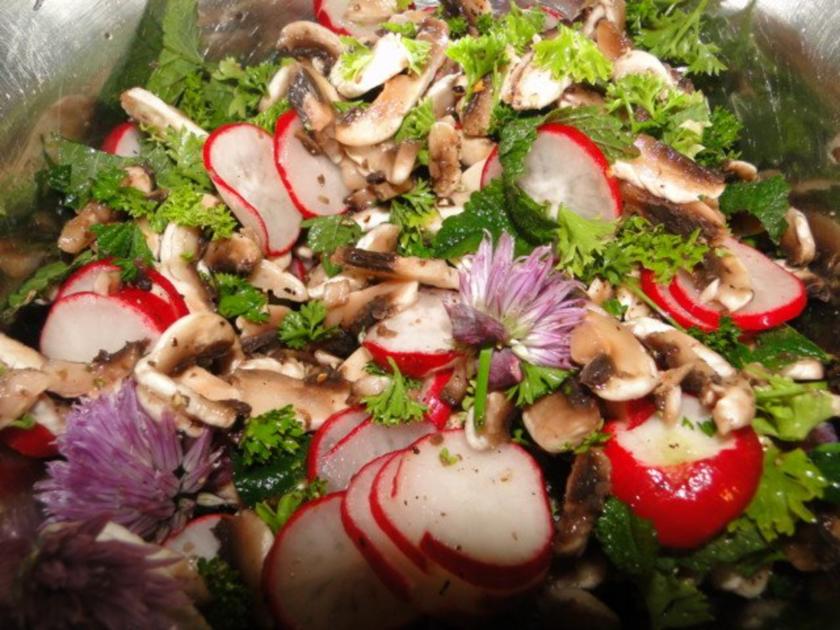 Pilzsalat mit Radieschen (so einfach, so lecker, so gut) (Fotos, aber ...
