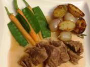 Kalbshaxe mit karamellisierten Schalotten und Frühlingsgemüse - Rezept