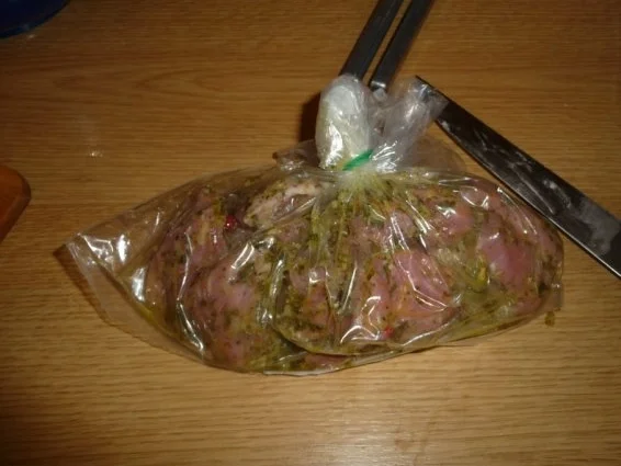 Schweinefleisch in Provenzialischer Marinade - Rezept - Bild Nr. 2