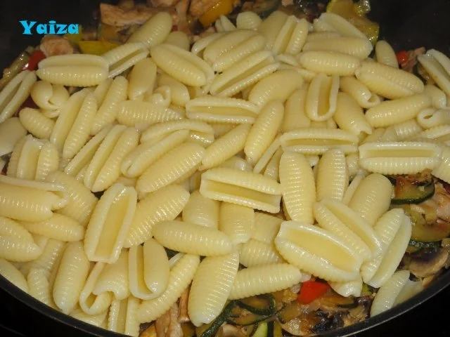 Rezept: Pastateller mit Fleisch u.Gemüse Bild Nr. 7 Pastateller mit Fleisch u.Gemüse - Rezept - Bild Nr. 7