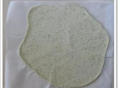 Pizza Tonno-Funghi - Rezept - Bild Nr. 4