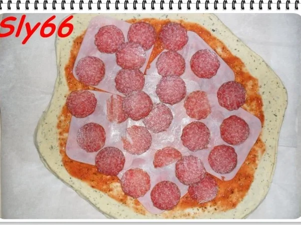 Pizza Tonno-Funghi - Rezept - Bild Nr. 14