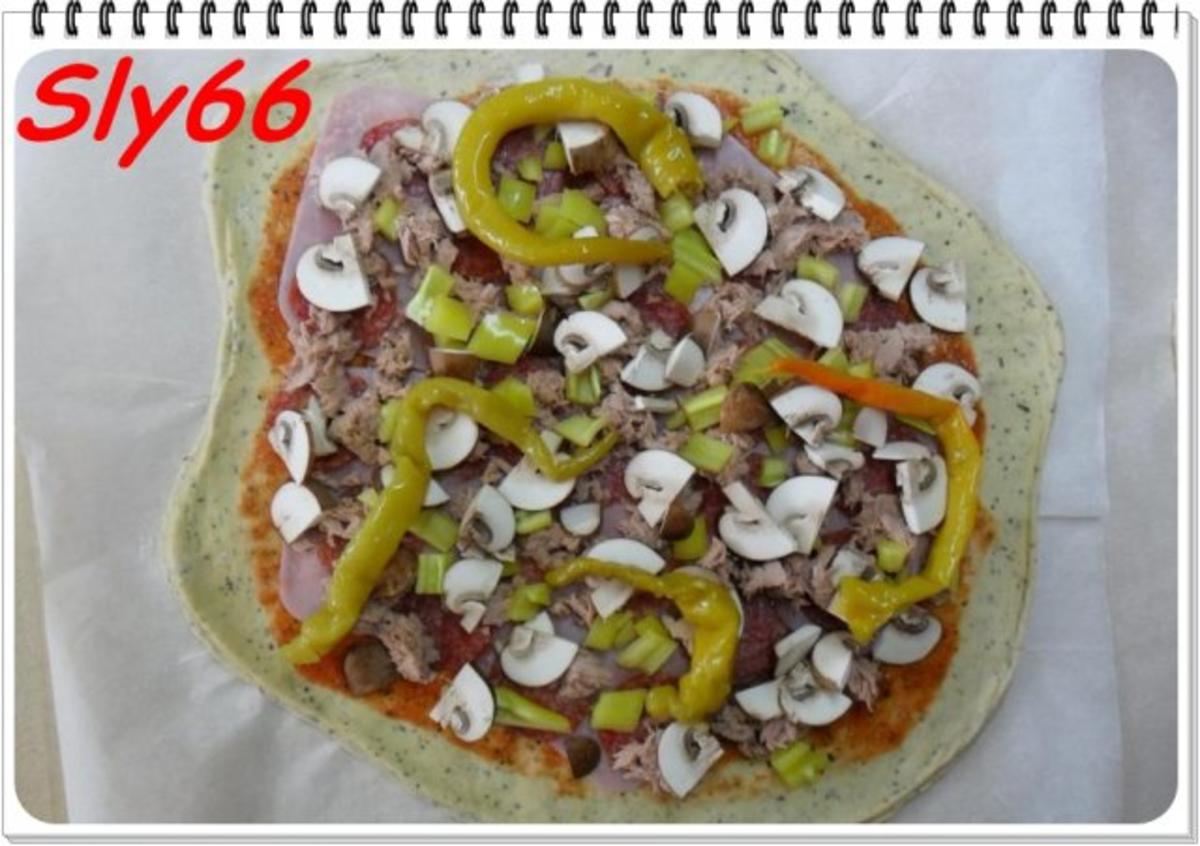 Pizza Tonno-Funghi - Rezept - Bild Nr. 17