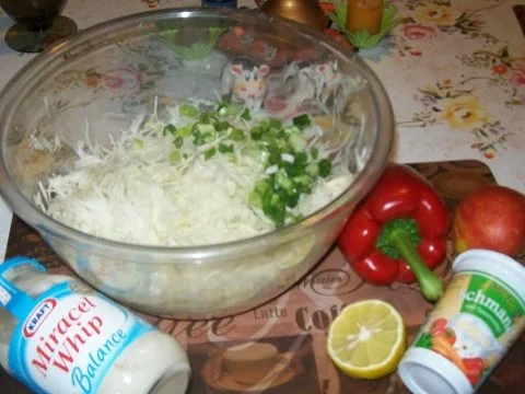 Irenes Amerikanischer- Weißkrautsalat mal ganz anders !! - Rezept - Bild Nr. 4