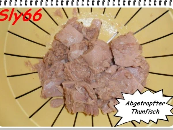 Rezept: Pizza Tonno-Artischocke Bild Nr. 9 Pizza Tonno-Artischocke - Rezept - Bild Nr. 9