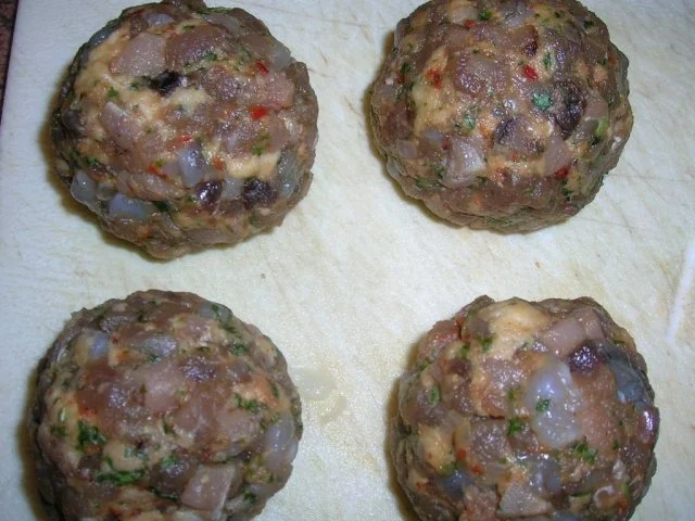 Rezept: Thunfischbuletten mit Spargelragout Bild Nr. 10 Thunfischbuletten mit Spargelragout - Rezept - Bild Nr. 10