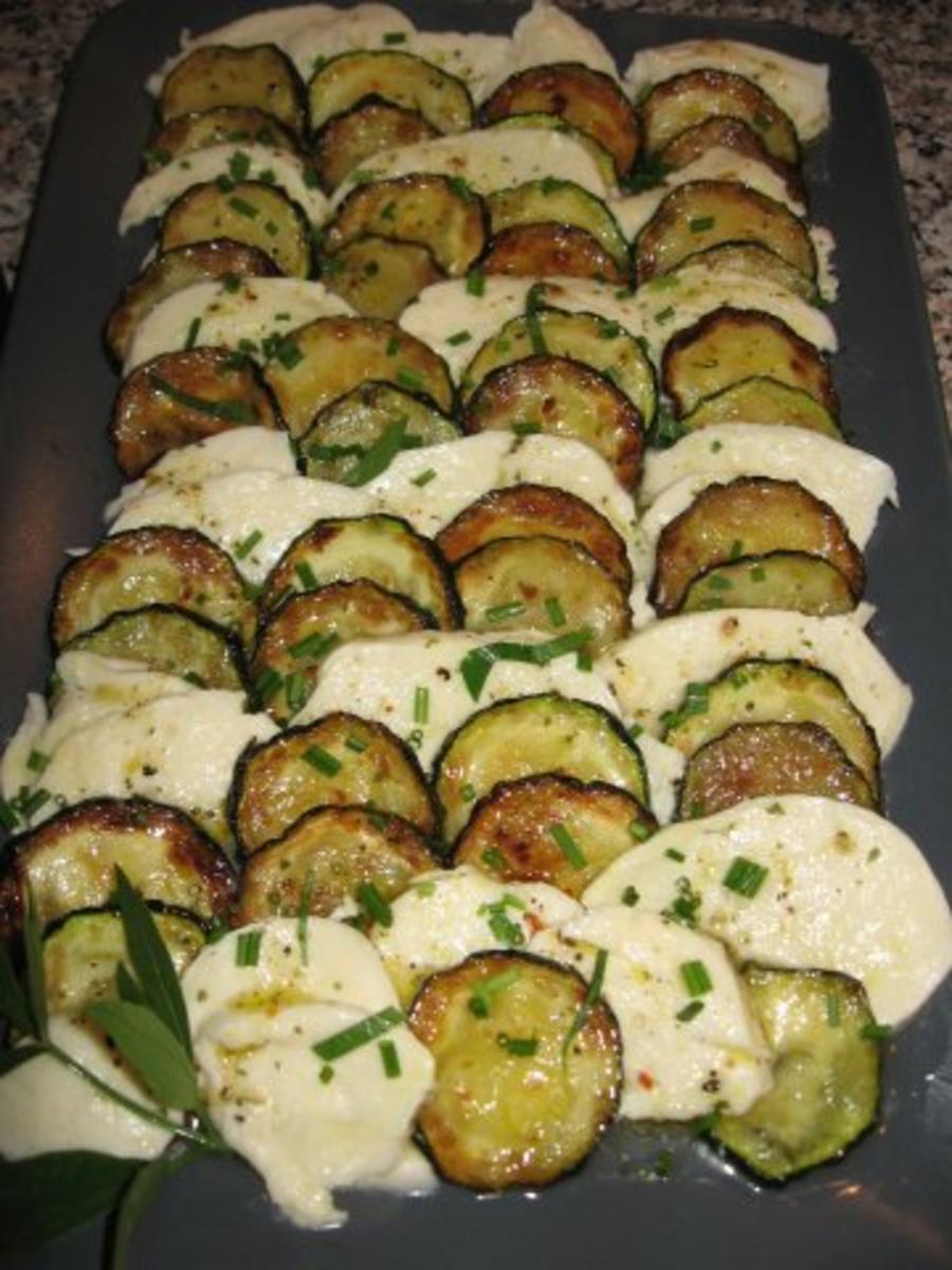Zucchini-Mozzarella-Salat - Rezept - Bild Nr. 4