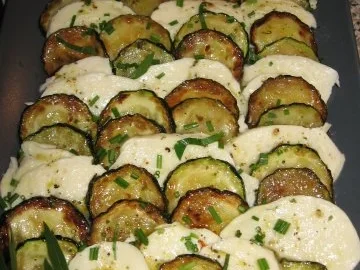 Zucchini-Mozzarella-Salat - Rezept - Bild Nr. 4