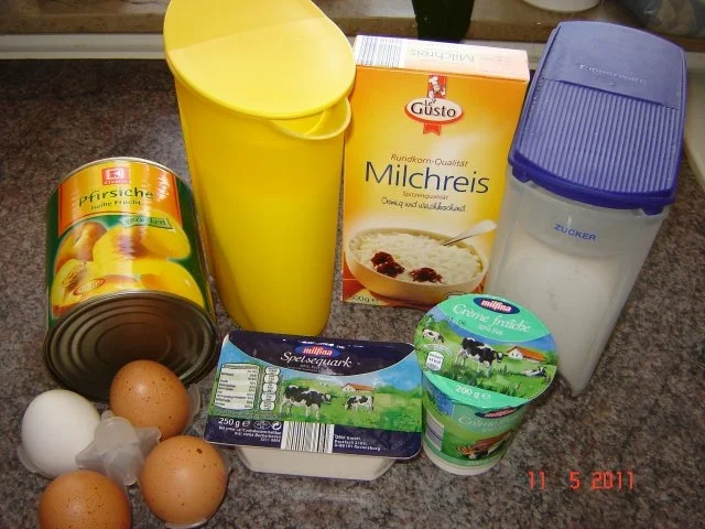 Auflauf & Co. : Reis-Quark-Auflauf mit Pfirsichen  (Bilder....) - Rezept - Bild Nr. 2