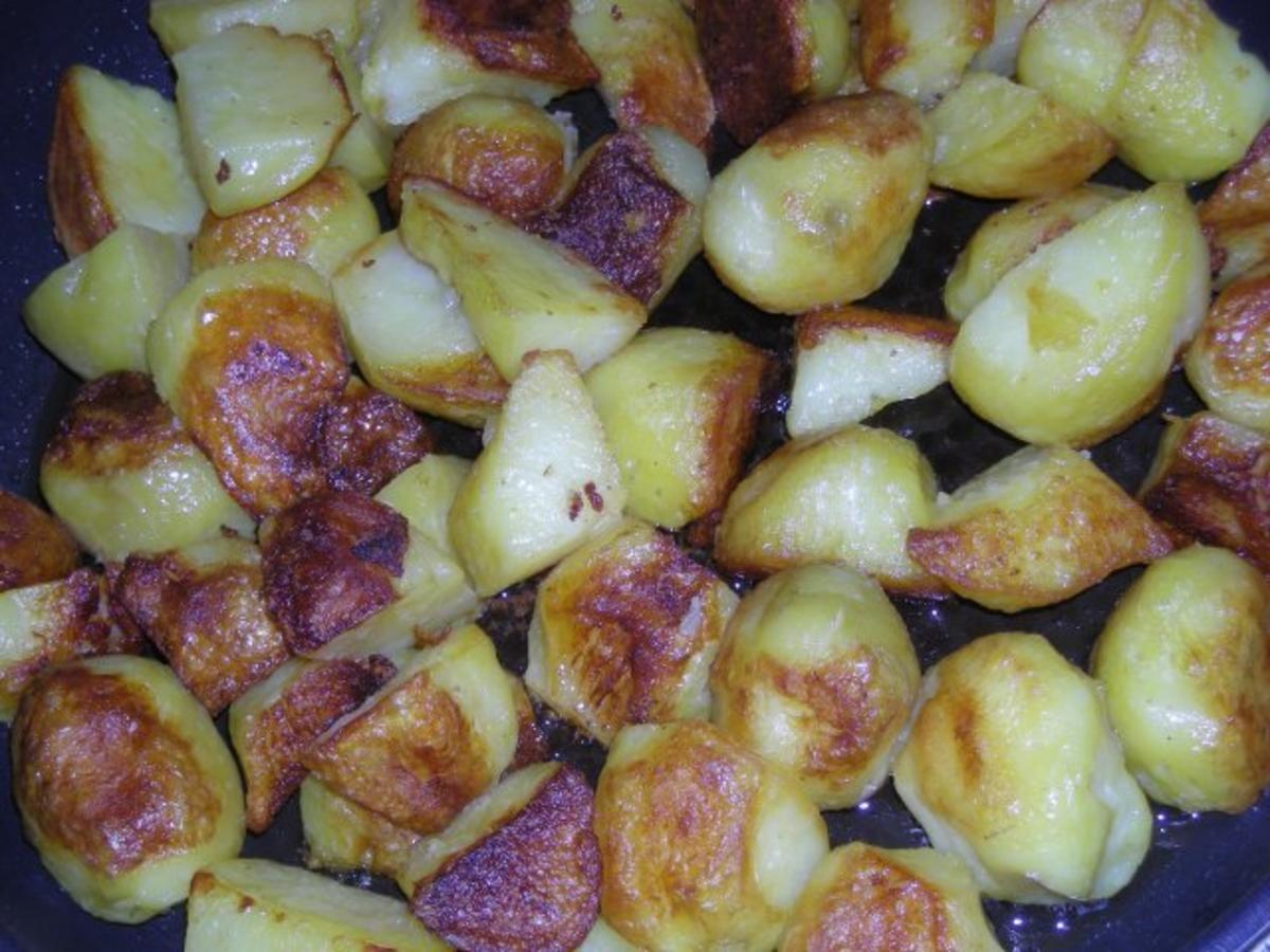 Spinat, Spiegelei & Bratzkartoffeln - Rezept - Bild Nr. 2