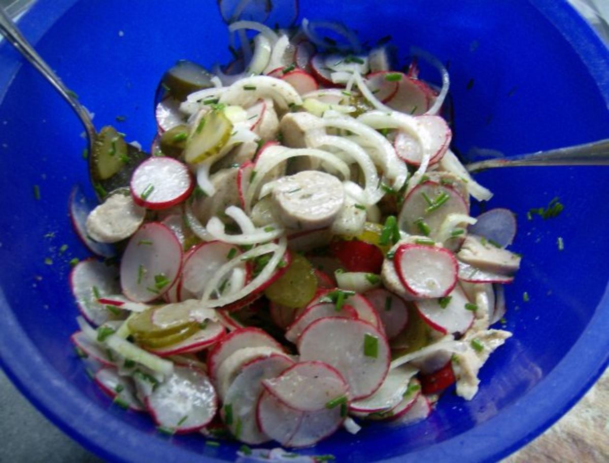 Bayerischer Weißwurst Radieserl Salat - Rezept