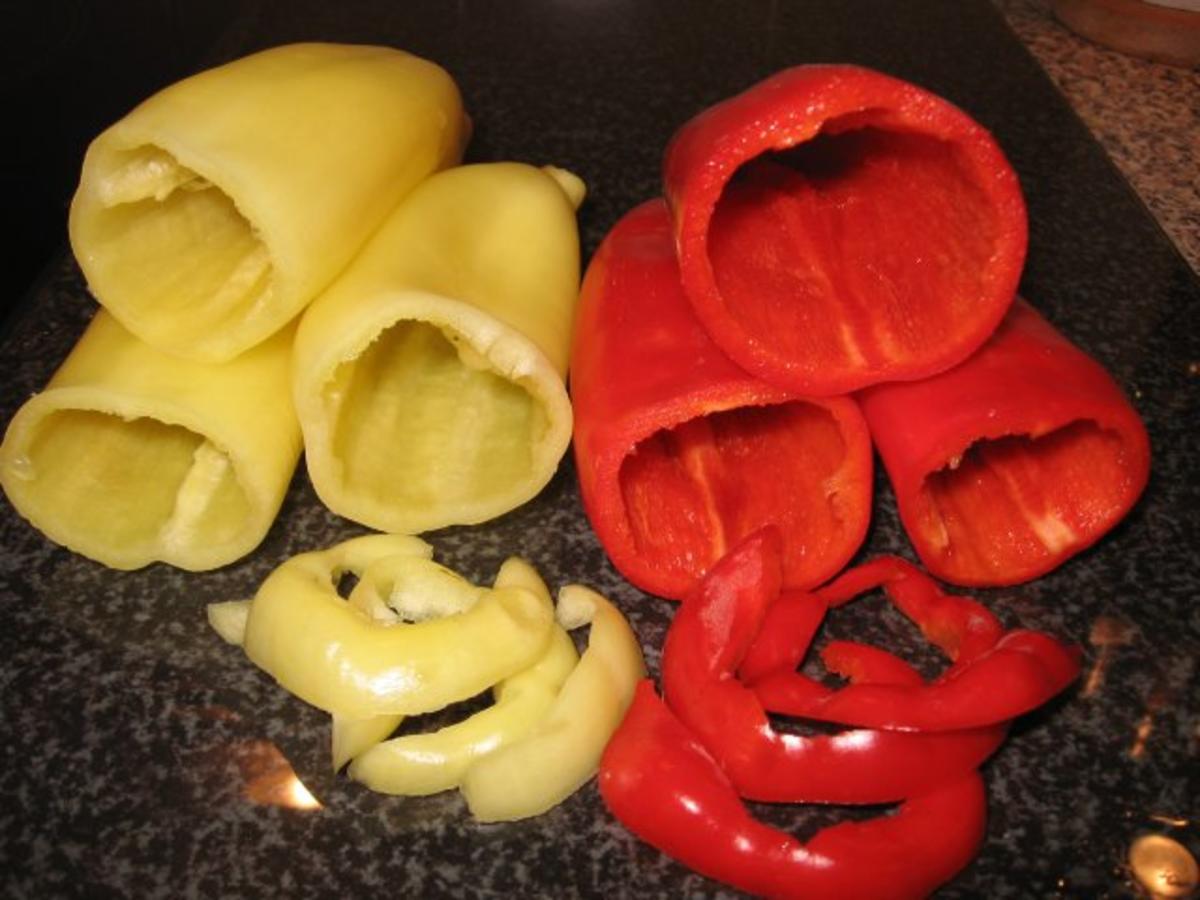 Bilder für Gegrillter Spitzpaprika, gefüllt - Rezept