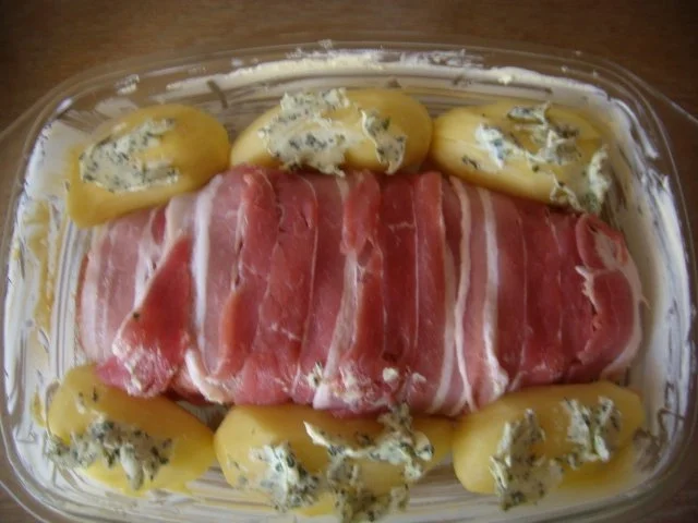 Hackbraten mit Kartoffeln aus dem Ofen - Rezept - Bild Nr. 3