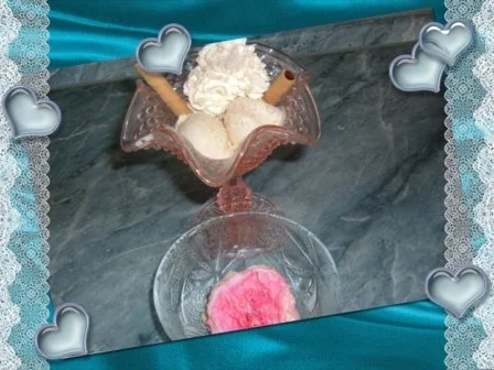 Eis : Latte - Marzipan - Rezept