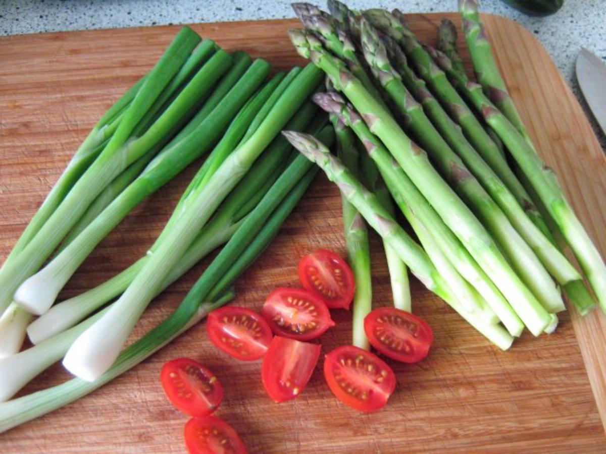 Gebratener Spargel, grün mit Jakobsmuscheln - schnell &amp; einfach - von Eos1
