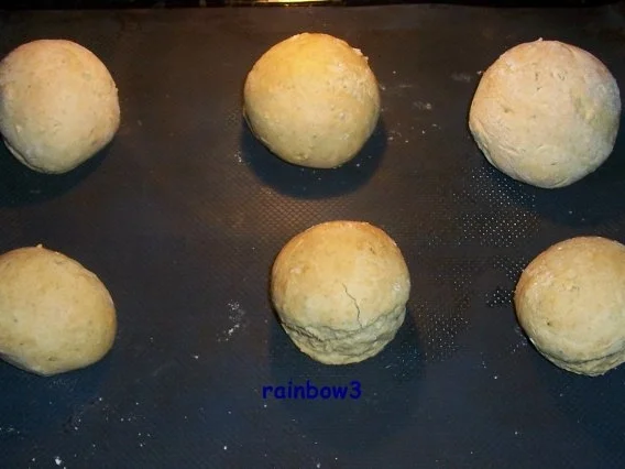 Backen: Blitz-Brötchen, herzhaft - Rezept