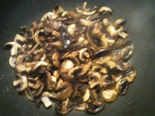 Vier Kostbarkeiten im mediterranen Wok - Rezept - Bild Nr. 2