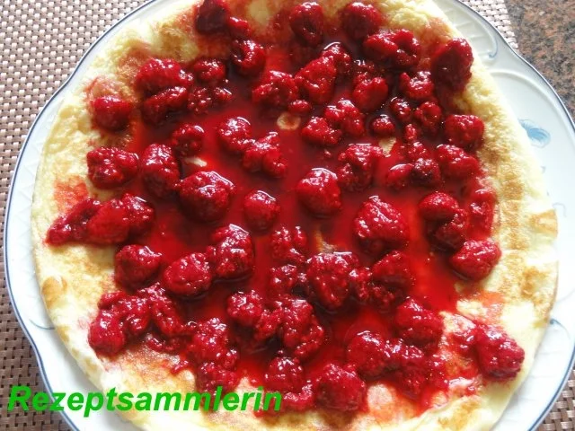 Rezept: Eier= HIMBEER - PFANNKUCHEN Eier= HIMBEER - PFANNKUCHEN - Rezept