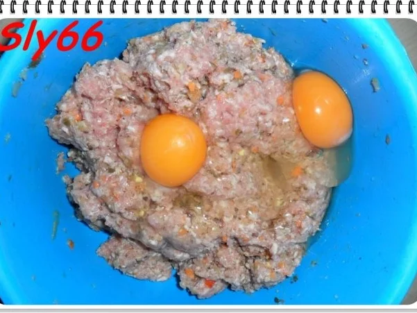 Rezept: Fleischgerichte:Hackröllchen mit Pfeffer-Champignonsoße Bild Nr. 7 Fleischgerichte:Hackröllchen mit Pfeffer-Champignonsoße - Rezept - Bild Nr. 7