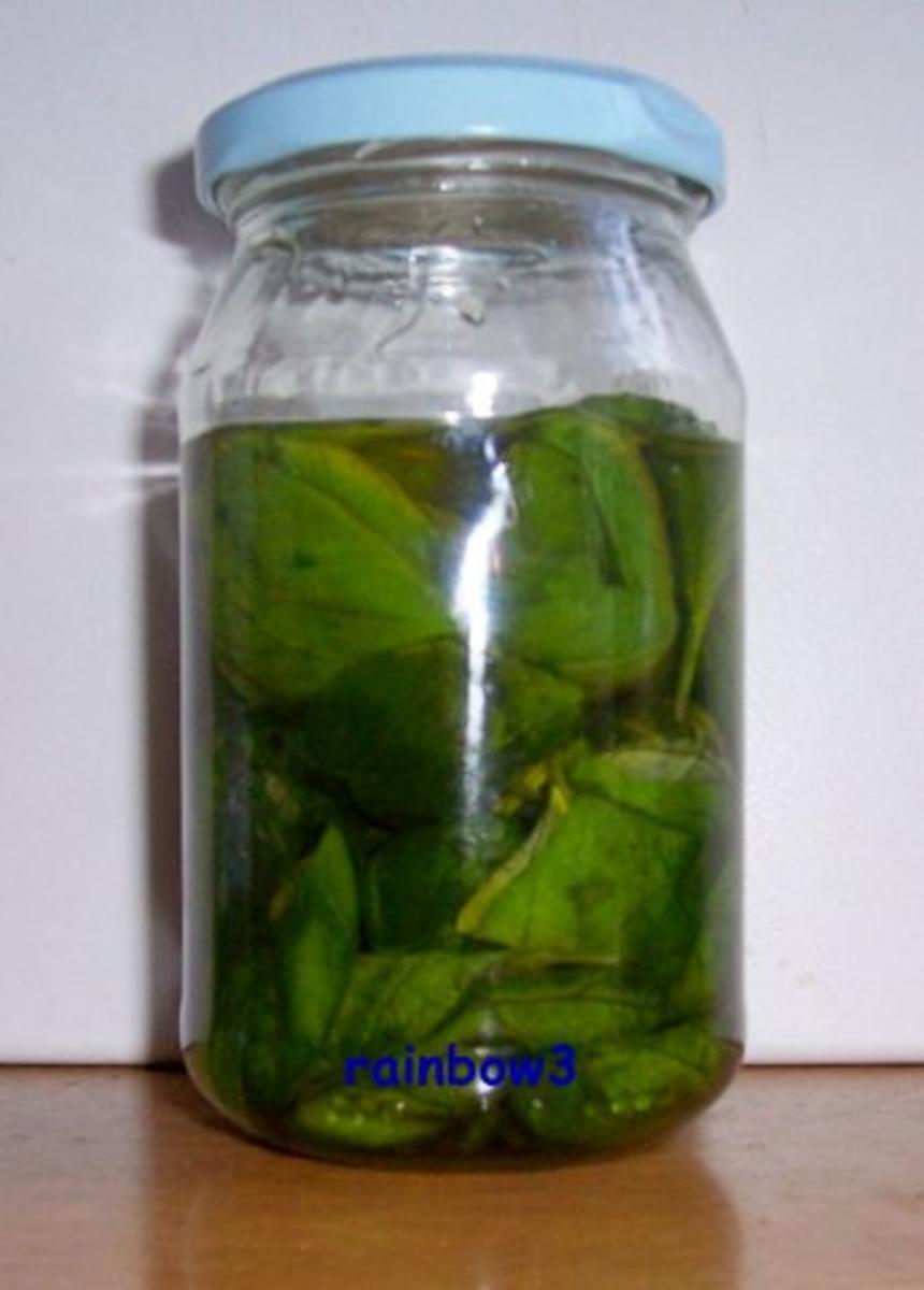 Gewürz: Basilikum-Kräuteröl - Rezept - Bild Nr. 3