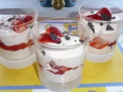 Dessert: Quarkspeise mit Erdbeeren - Rezept