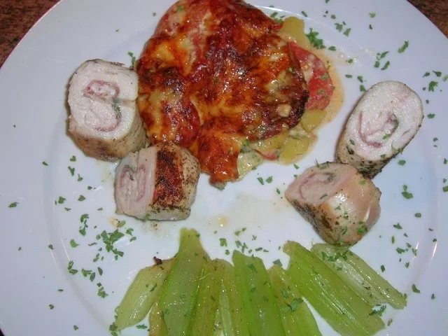 Puten Saltimbocca mit Kartoffel-Tomaten-Gratin - Rezept - Bild Nr. 2