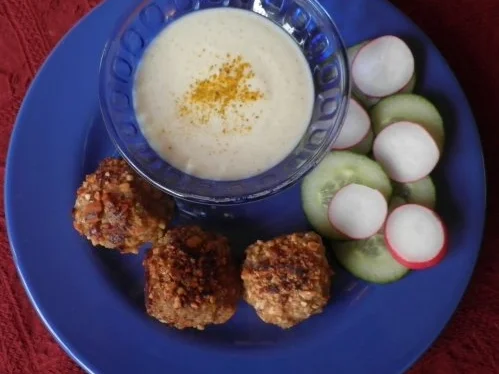 Rezept: Hackbällchen mit Nüssen ... Bild Nr. 3 Hackbällchen mit Nüssen ... - Rezept - Bild Nr. 3