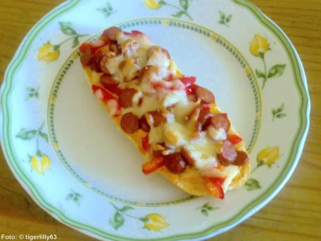 Rezept: Baguette à la Bistro 'Salami' Bild Nr. 2 Baguette à la Bistro 'Salami' - Rezept - Bild Nr. 2