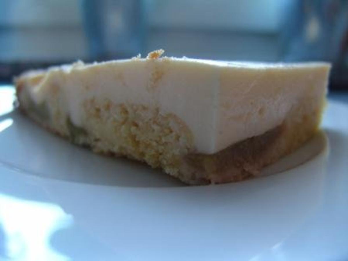 Bilder für Rhababerkuchen mit Crème Fraîche - Rezept