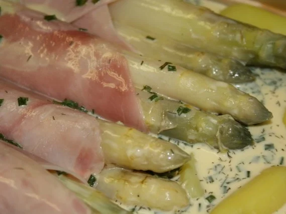 Spargelauflauf mit Kartoffeln - Rezept - Bild Nr. 7