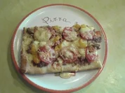 Rezept: Fruchtig-scharfe Hackfleisch-Pizza Fruchtig-scharfe Hackfleisch-Pizza - Rezept