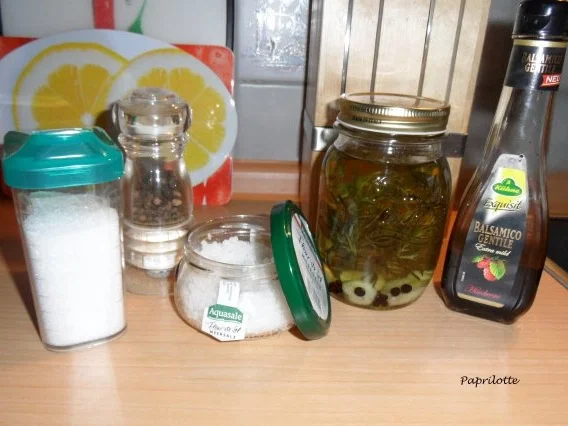 Salat mit Feta und frischen Himbeeren - Rezept - Bild Nr. 2