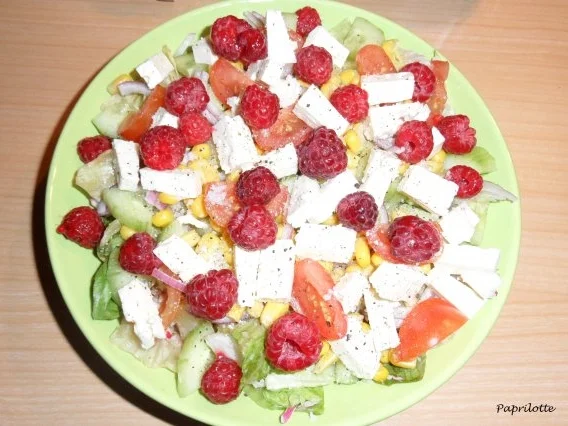 Salat mit Feta und frischen Himbeeren - Rezept - Bild Nr. 3