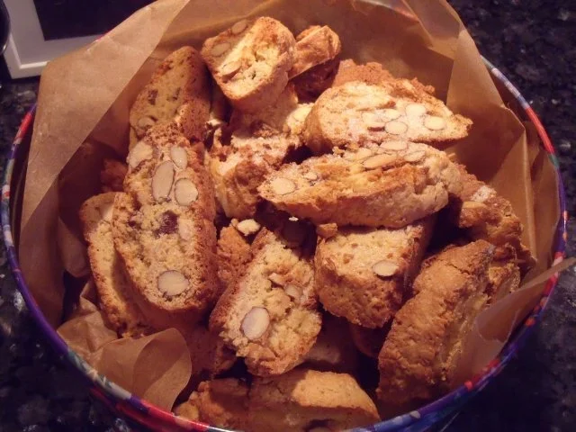 Rezept: Kekse, Plätzchen: Klassische italienische Cantuccini Kekse, Plätzchen: Klassische italienische Cantuccini - Rezept