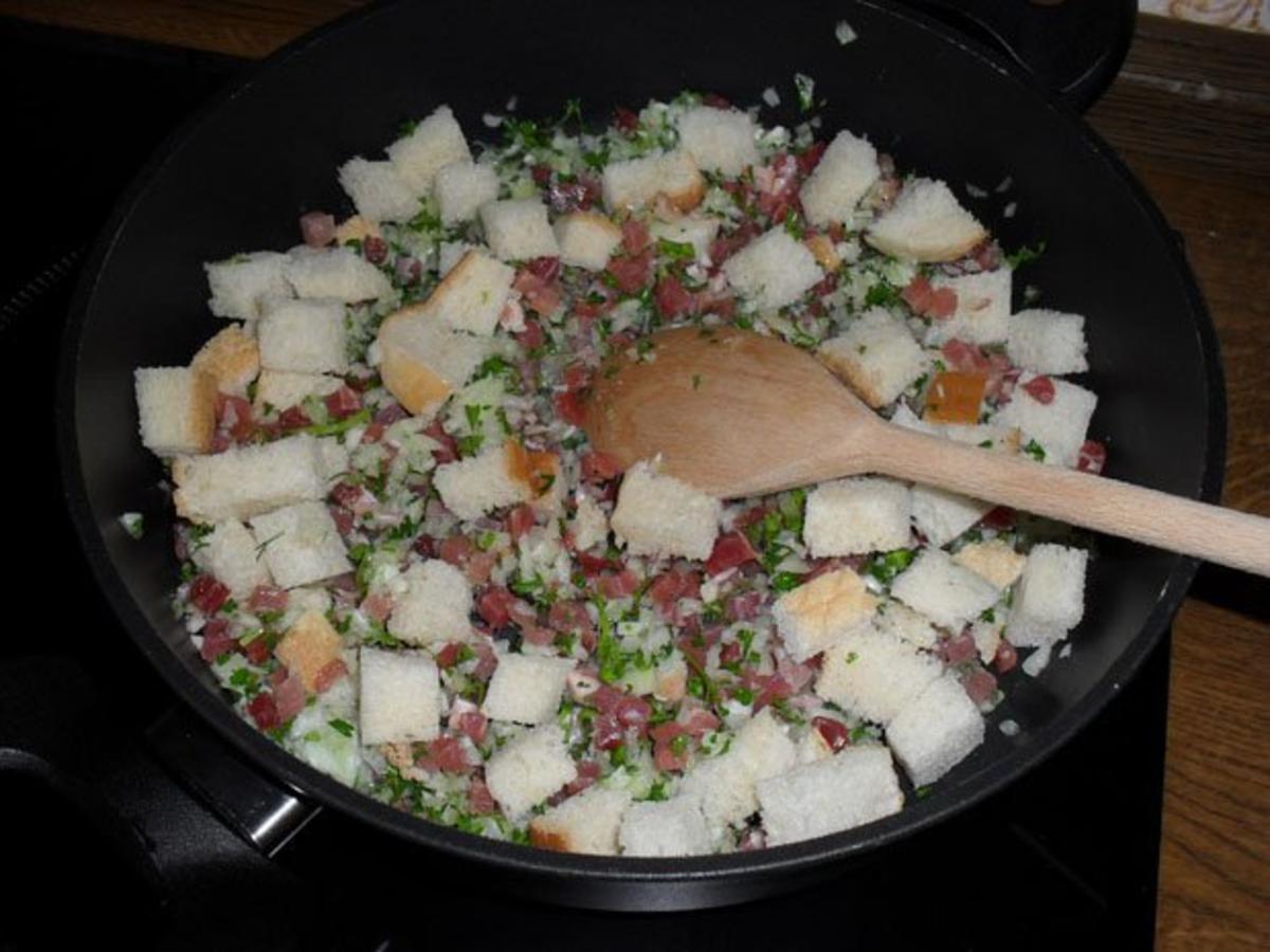 Paprika gefüllt mit Champignon/Toastbrot und Katenschinken - Rezept - Bild Nr. 2