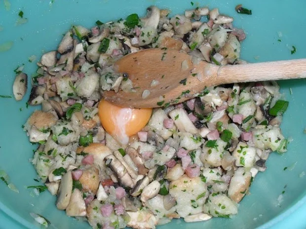 Paprika gefüllt mit Champignon/Toastbrot und Katenschinken - Rezept - Bild Nr. 6