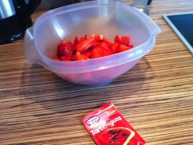 "KUCHEN" Erdbeerkuchen - Rezept - Bild Nr. 5