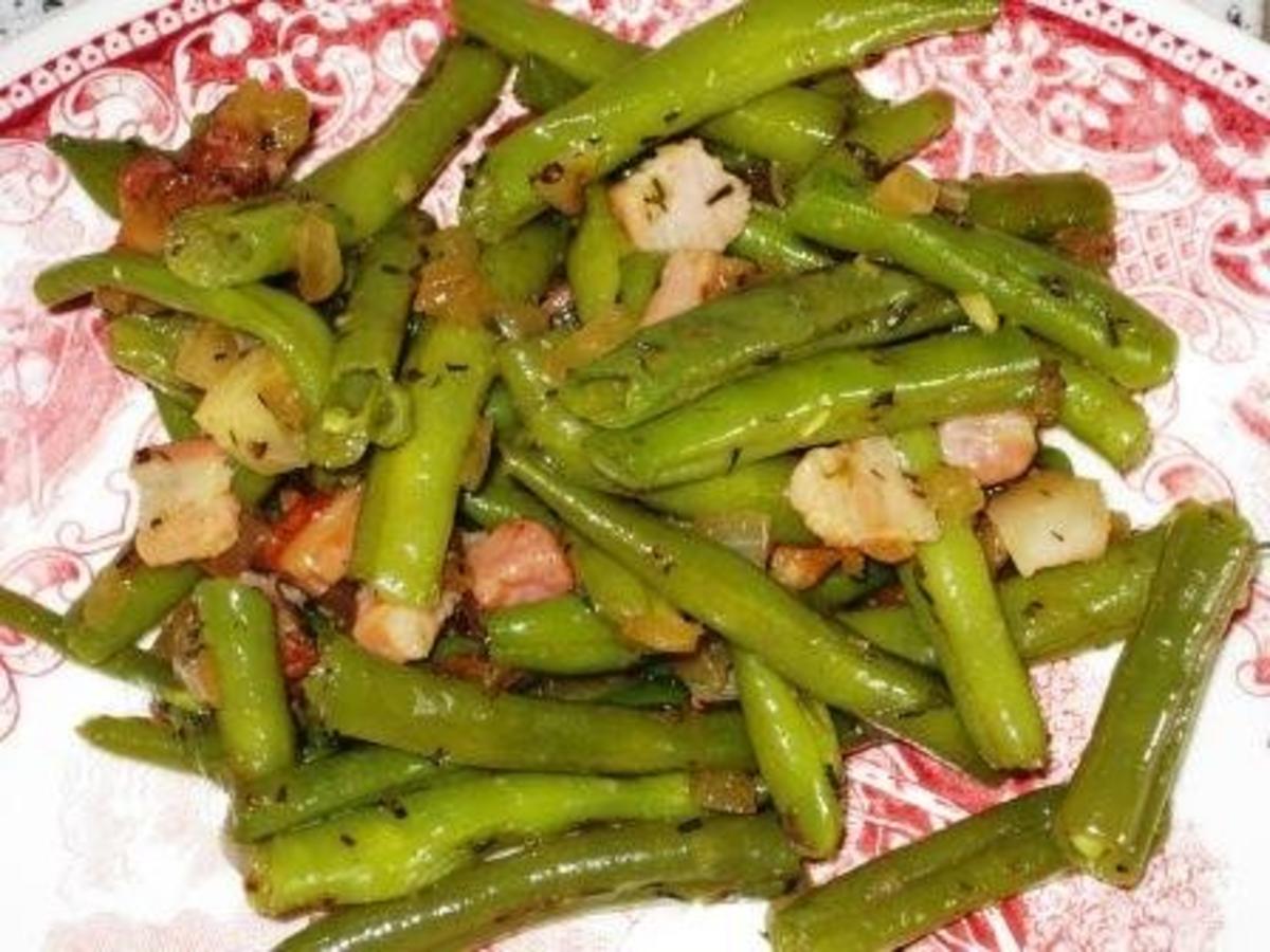 Bilder für Speckbohnen mit Zwiebeln und Bohnenkraut Rezept