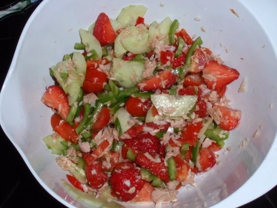 Rezept: Fruchtiger Thunfisch-Nudelsalat Bild Nr. 11 Fruchtiger Thunfisch-Nudelsalat - Rezept - Bild Nr. 11