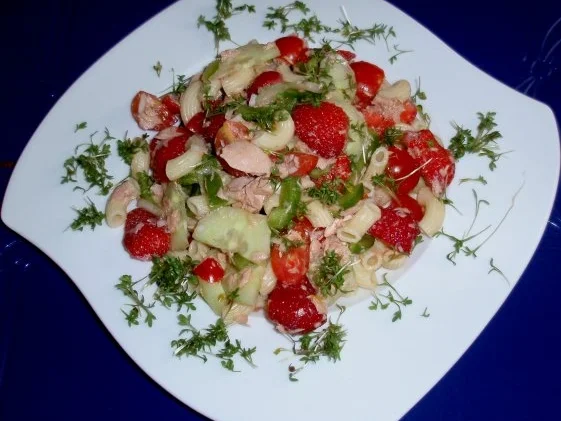 Rezept: Fruchtiger Thunfisch-Nudelsalat Bild Nr. 14 Fruchtiger Thunfisch-Nudelsalat - Rezept - Bild Nr. 14