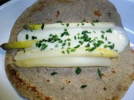 Rezept: Galettes mit Spargelfüllung überbacken Bild Nr. 6 Galettes mit Spargelfüllung überbacken - Rezept - Bild Nr. 6