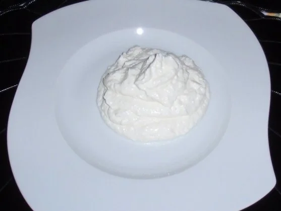 Kokosquark mit Bananen, Erdbeeren und Goji-Beeren - Rezept - Bild Nr. 3