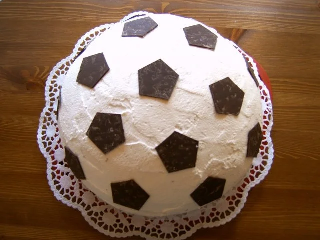 Fußballtorte - Rezept - Bild Nr. 10